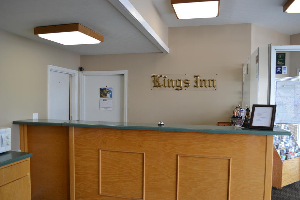 Kings Inn アルバートビル エクステリア 写真